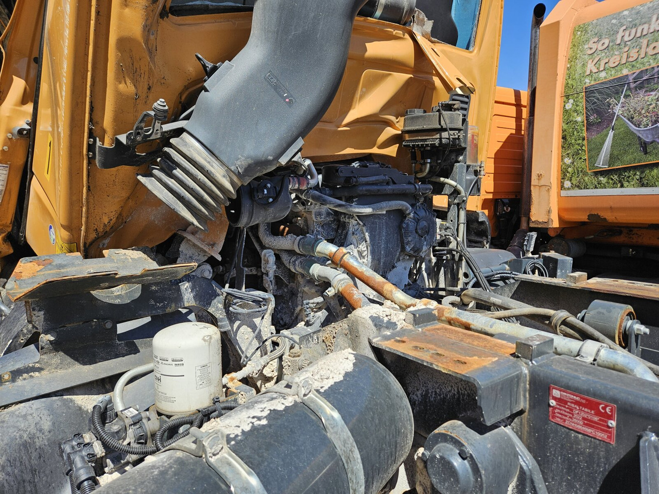 ASTRA HD9 86.50-90 8x6 ASTRA HD9 86.50-90 8x6, Unfallschaden, Cursor 13 - Fahrgestell LKW: das Bild 2 ASTRA HD9 86.50-90 8x6 ASTRA HD9 86.50-90 8x6, Unfallschaden, Cursor 13 - Fahrgestell LKW: das Bild 2