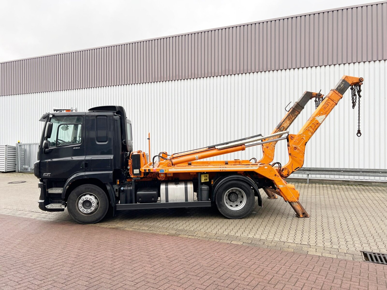 Absetzkipper DAF CF 290 4x2 CF 290 4x2, Tele-Absetzer: das Bild 13 Absetzkipper DAF CF 290 4x2 CF 290 4x2, Tele-Absetzer: das Bild 13