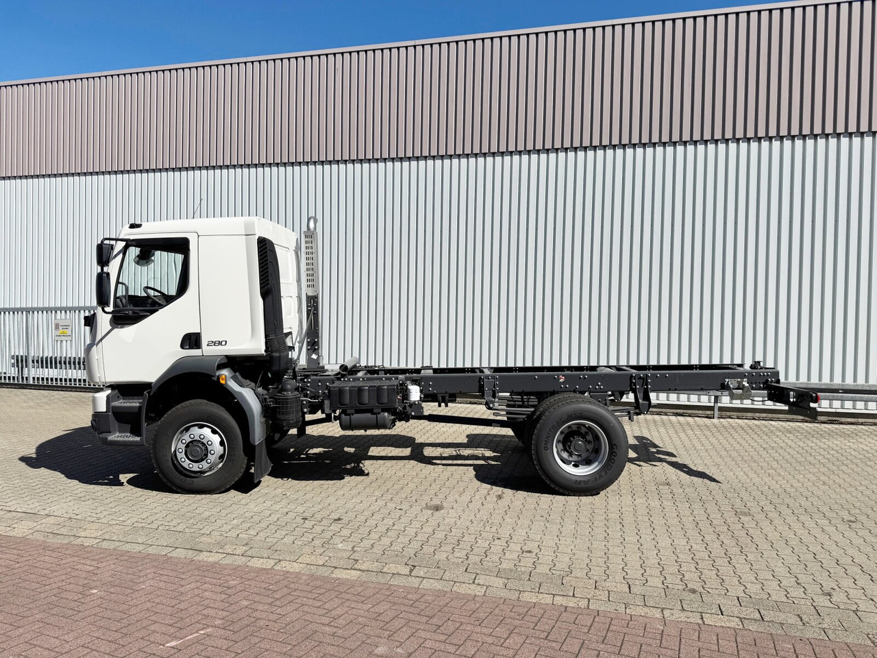 NEU: Fahrgestell LKW FL 280 4x4 FL 280 4x4, Nebenantrieb: das Bild 14