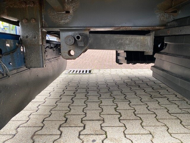 Fliegl TPS 118 TPS 118 Glastransporter, Edscha-Verdeck - Planenanhänger: das Bild 5 Fliegl TPS 118 TPS 118 Glastransporter, Edscha-Verdeck - Planenanhänger: das Bild 5
