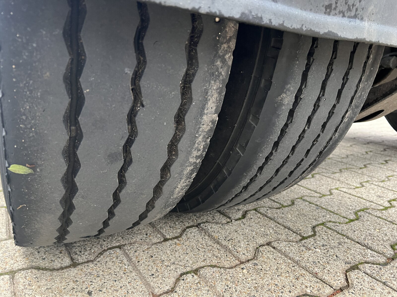 Abrollanhänger/ Absetzanhänger HSA 18.70 HSA 18.70 Schlittenabroller: das Bild 7