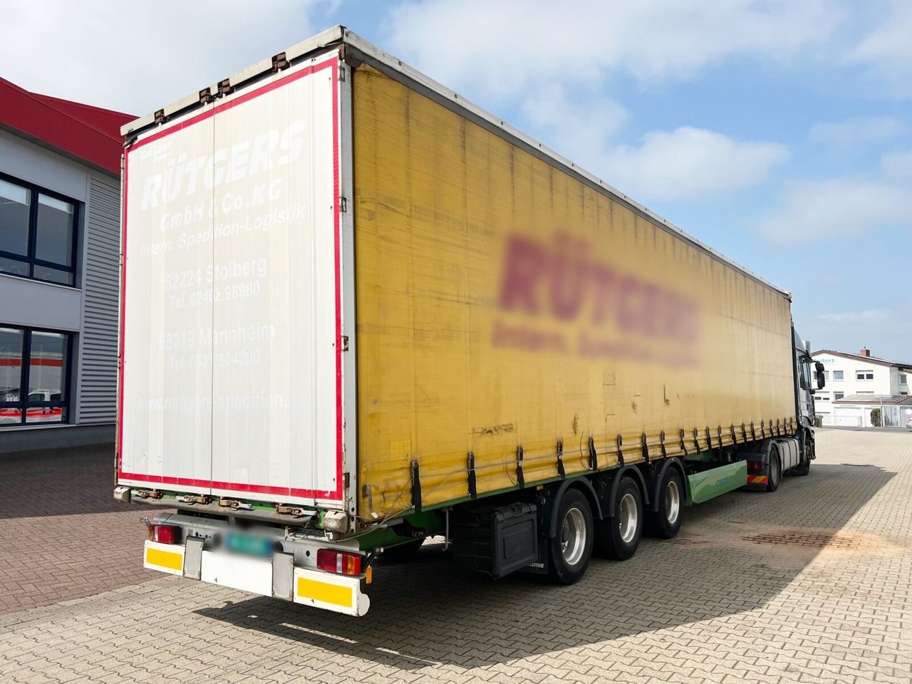 Planenauflieger Krone SDP 27 eLCUQ-CS SDP 27 eLCUQ-CS, Coilmulde, Edscha-Verdeck, Hubdach, ca. 93m³: das Bild 11 Planenauflieger Krone SDP 27 eLCUQ-CS SDP 27 eLCUQ-CS, Coilmulde, Edscha-Verdeck, Hubdach, ca. 93m³: das Bild 11