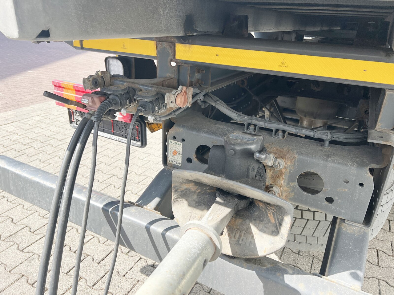LKW Mercedes-Benz Actros 2541 L 6x2 Actros 2541 L 6x2, Fahrschulausstattung, MegaSpace, Retarder, Liftachse, Traum Zustand: das Bild 14