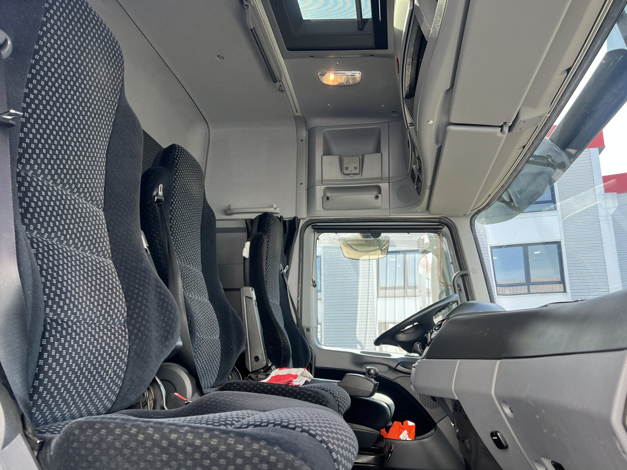 LKW Mercedes-Benz Actros 2541 L 6x2 Actros 2541 L 6x2, Fahrschulausstattung, MegaSpace, Retarder, Liftachse, Traum Zustand: das Bild 7