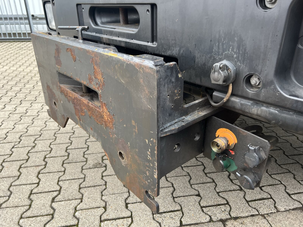 Fahrgestell LKW MAN 19.292/402 FAK 4x4 BB 19.292/402 FAK 4x4 BB, 6-Zylinder, Winterdienstausstattung: das Bild 15