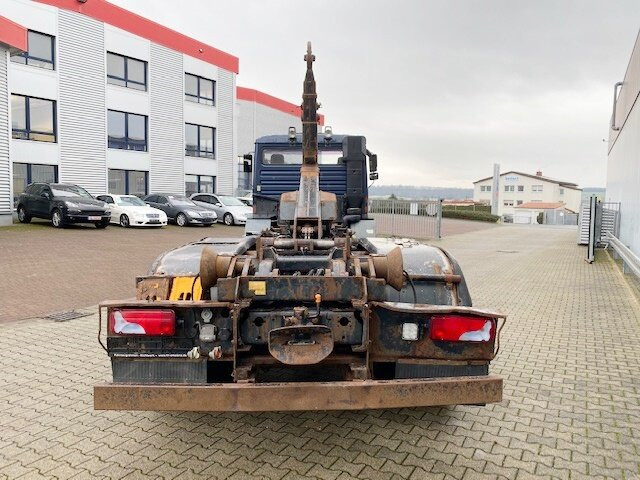 Abrollkipper MAN T40 26.364/414 6x4, 6-Zylinder T40 26.364/414 6x4, 6-Zylinder: das Bild 10