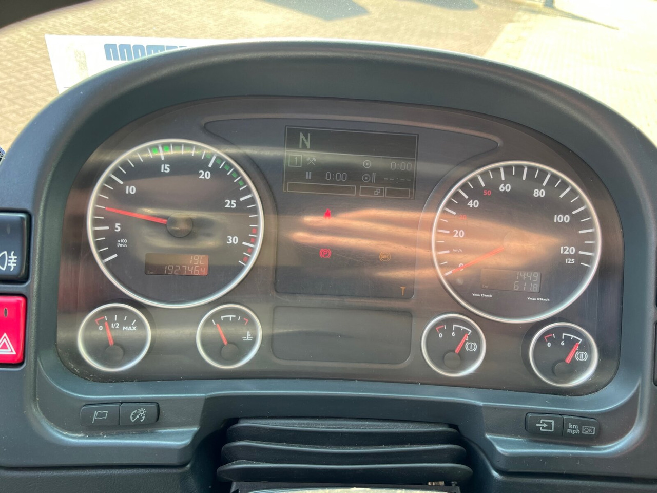 MAN TGL 12.180/210 4x2 BB TGL 12.180/210 4x2 BB, City-Abroller, Kran AMCO VEBA 807N2S - Abrollkipper, Autokran: das Bild 5 MAN TGL 12.180/210 4x2 BB TGL 12.180/210 4x2 BB, City-Abroller, Kran AMCO VEBA 807N2S - Abrollkipper, Autokran: das Bild 5