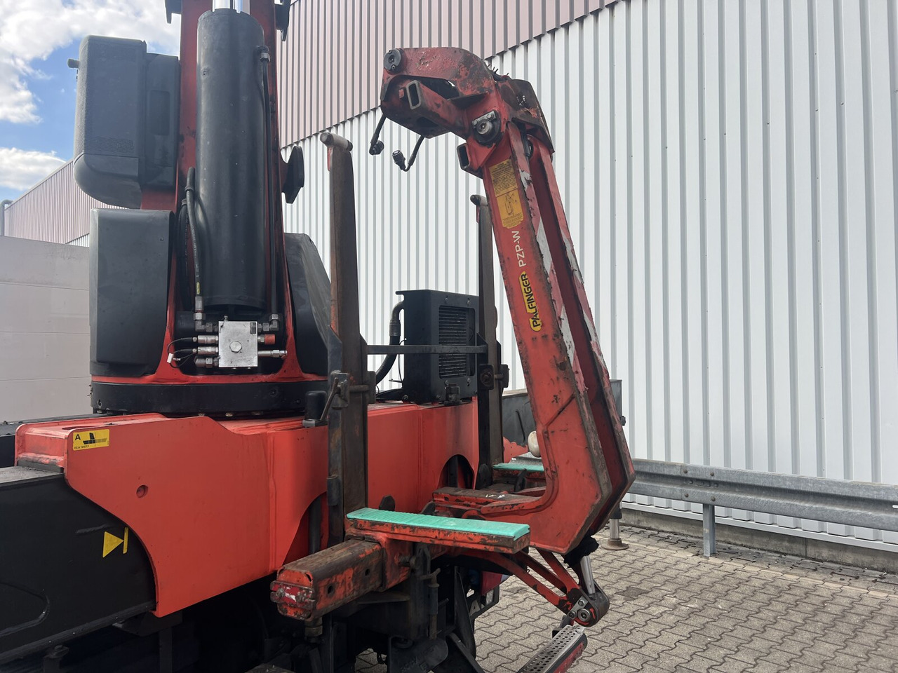 MAN TGS 35.440 8x4 BL TGS 35.440 8x4 BL, Navi, Heckkran Palfinger PK42002 SH-F + Jip PJ 060 B, 24,9m-730kg, Funk - Autokran: das Bild 5 MAN TGS 35.440 8x4 BL TGS 35.440 8x4 BL, Navi, Heckkran Palfinger PK42002 SH-F + Jip PJ 060 B, 24,9m-730kg, Funk - Autokran: das Bild 5