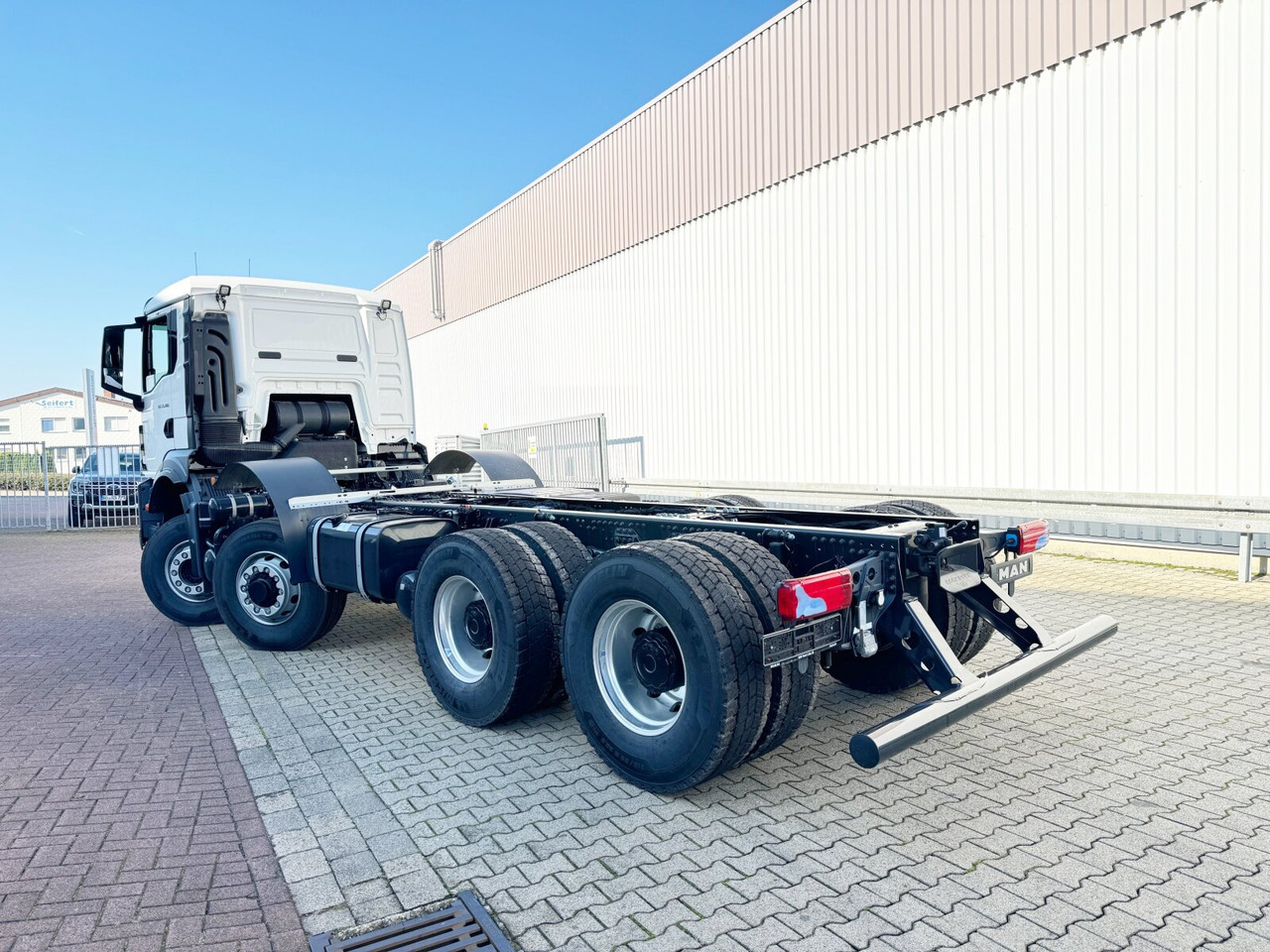 NEU: Fahrgestell LKW MAN TGS 35.480 8x6H BL CH TGS 35.480 8x6H BL CH, HydroDrive, Navi, Nebenantrieb: das Bild 14