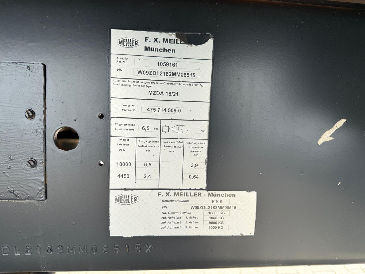 Meiller MZDA 18/21 MZDA 18/21, Stahlbordwände, ca. 10m³ - Pritschenanhänger/ Plattformanhänger: das Bild 3 Meiller MZDA 18/21 MZDA 18/21, Stahlbordwände, ca. 10m³ - Pritschenanhänger/ Plattformanhänger: das Bild 3