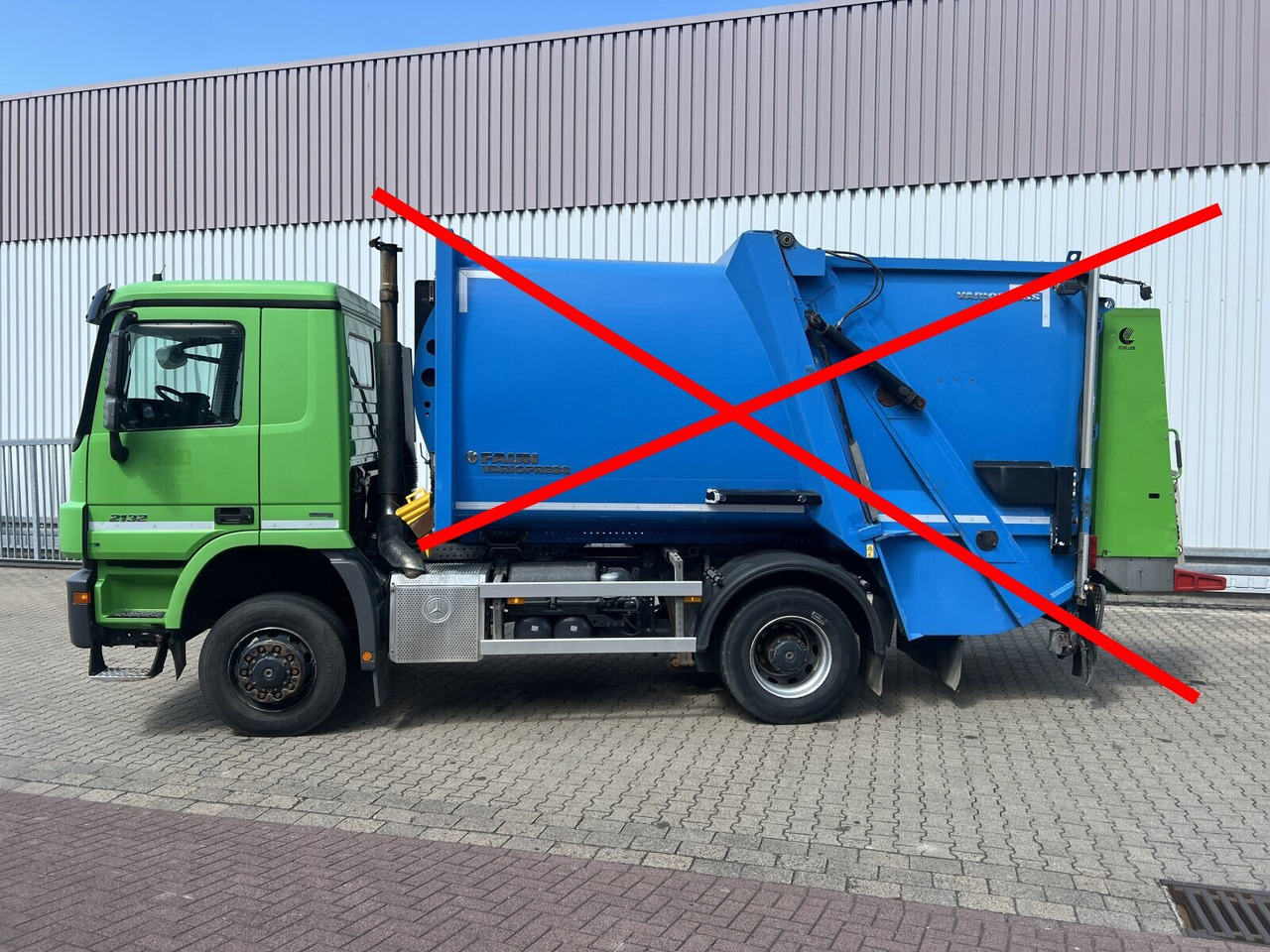 Fahrgestell LKW Mercedes-Benz Actros 2032 LA 4x4 Actros 2032 LA 4x4/ Rdstand 3.600 mm: das Bild 11 Fahrgestell LKW Mercedes-Benz Actros 2032 LA 4x4 Actros 2032 LA 4x4/ Rdstand 3.600 mm: das Bild 11