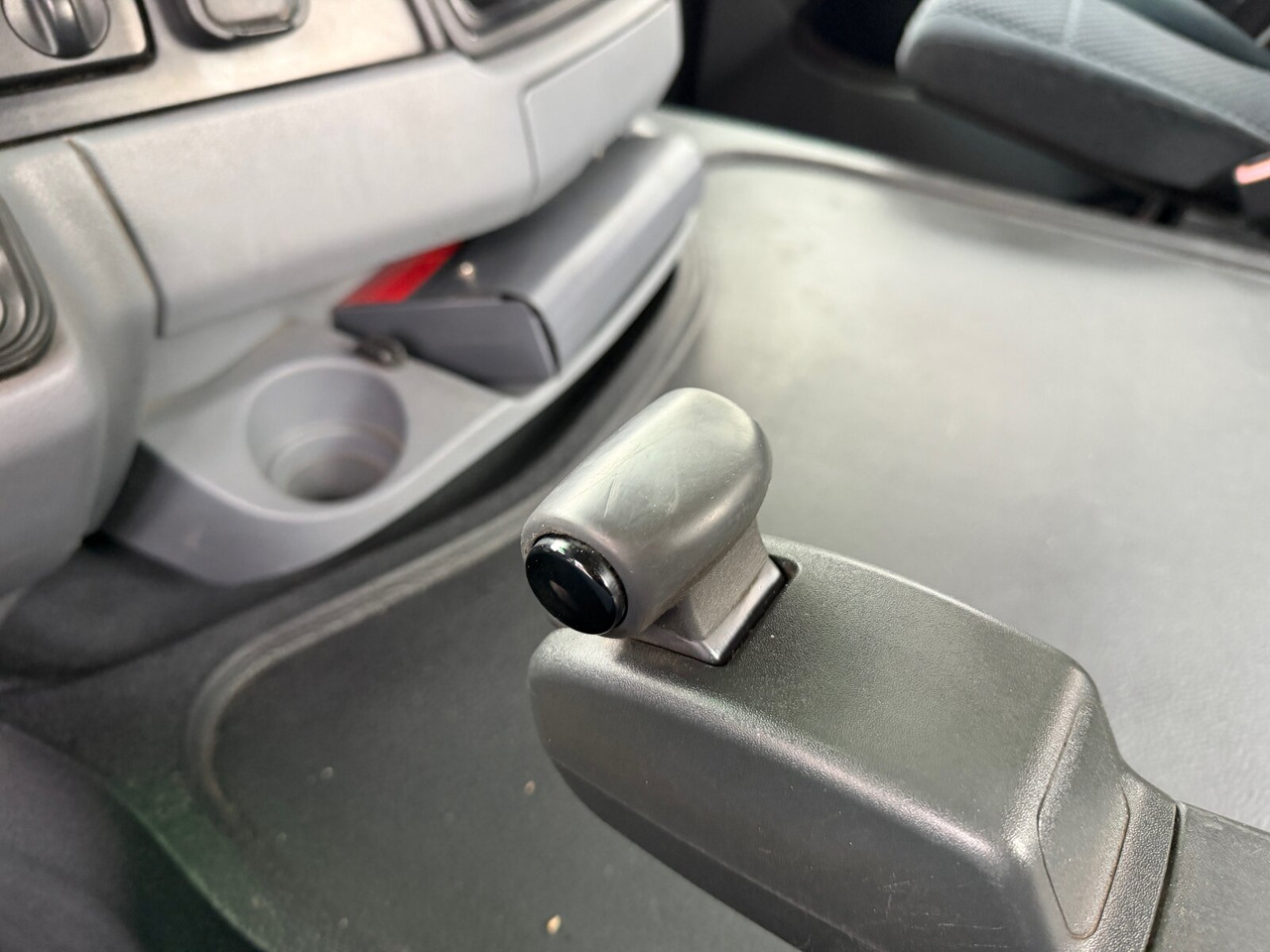 Mercedes-Benz Actros 2641 6x4 Actros 2641 6x4 - Abrollkipper: das Bild 4 Mercedes-Benz Actros 2641 6x4 Actros 2641 6x4 - Abrollkipper: das Bild 4