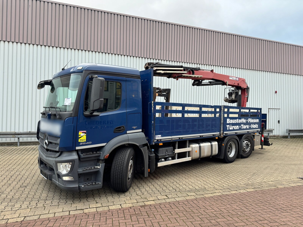 Autokran, Pritsche LKW Mercedes-Benz Antos 2540 L 6x2 Antos 2540 L 6x2, Lenkachse, HMF 2110-L3 Heckkran: das Bild 8