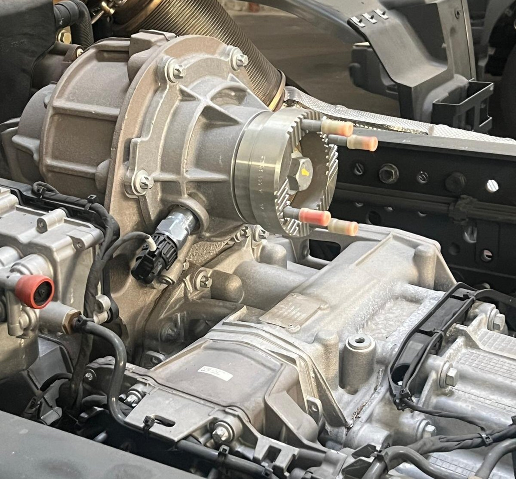 Mercedes-Benz Arocs 1840 K 4x2 Arocs 1840 K 4x2, MultimediaCockpit, 2x Nebenantrieb, NMV & Motorabtrieb - Leasing Mercedes-Benz Arocs 1840 K 4x2 Arocs 1840 K 4x2, MultimediaCockpit, 2x Nebenantrieb, NMV & Motorabtrieb: das Bild 7 Mercedes-Benz Arocs 1840 K 4x2 Arocs 1840 K 4x2, MultimediaCockpit, 2x Nebenantrieb, NMV & Motorabtrieb - Leasing Mercedes-Benz Arocs 1840 K 4x2 Arocs 1840 K 4x2, MultimediaCockpit, 2x Nebenantrieb, NMV & Motorabtrieb: das Bild 7