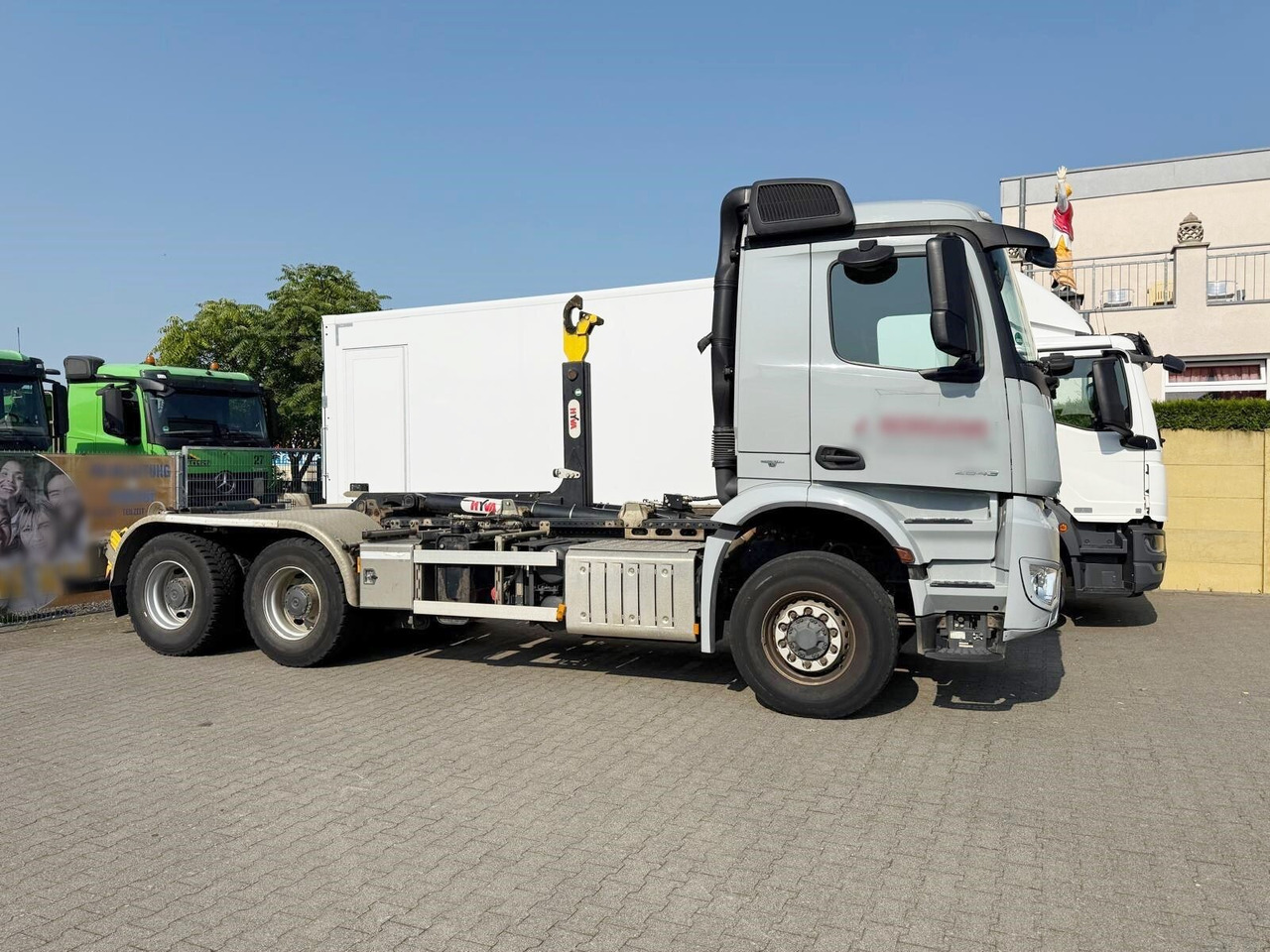 Mercedes-Benz Arocs 2643 LK 6x6 HAD Arocs 2643 LK 6x6 HAD, HydroDrive, Navi - Abrollkipper: das Bild 4 Mercedes-Benz Arocs 2643 LK 6x6 HAD Arocs 2643 LK 6x6 HAD, HydroDrive, Navi - Abrollkipper: das Bild 4