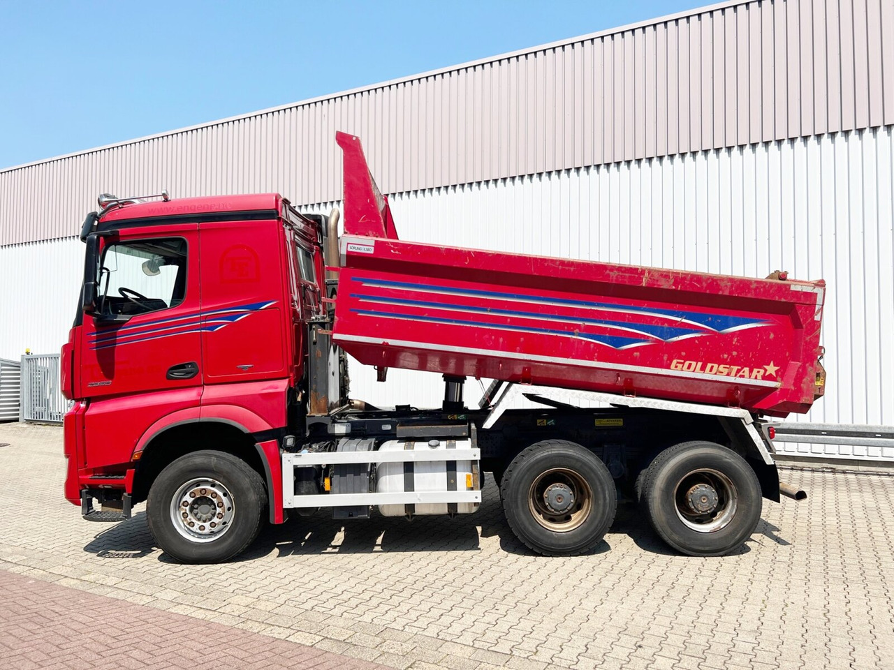Innenraum Bild 2: Kipper Mercedes-Benz Arocs 2658 K 6x4 Arocs 2658 K 6x4, Retarder, Stahlmulde ca. 11m³, hydr. Heckklappenöffnung