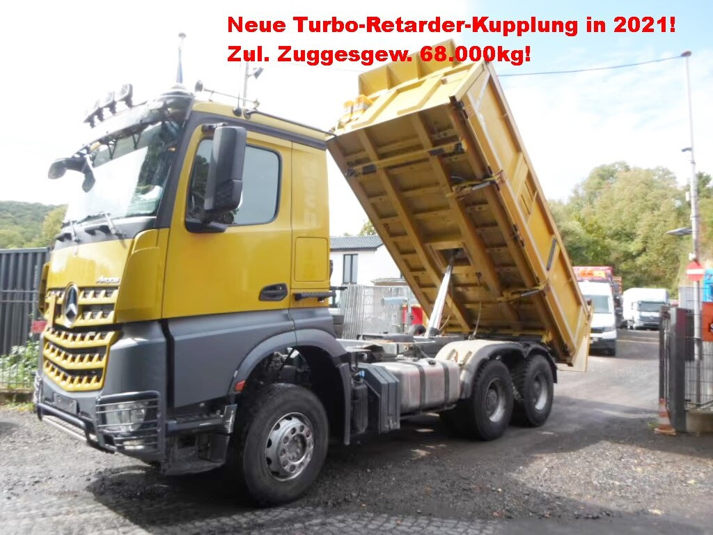 Mercedes-Benz Arocs 3363 K 6x4 Arocs 3363 K 6x4, Grounder, Turbo-Retarder-Kupplung, Bordmatik - Kipper: das Bild 1 Mercedes-Benz Arocs 3363 K 6x4 Arocs 3363 K 6x4, Grounder, Turbo-Retarder-Kupplung, Bordmatik - Kipper: das Bild 1