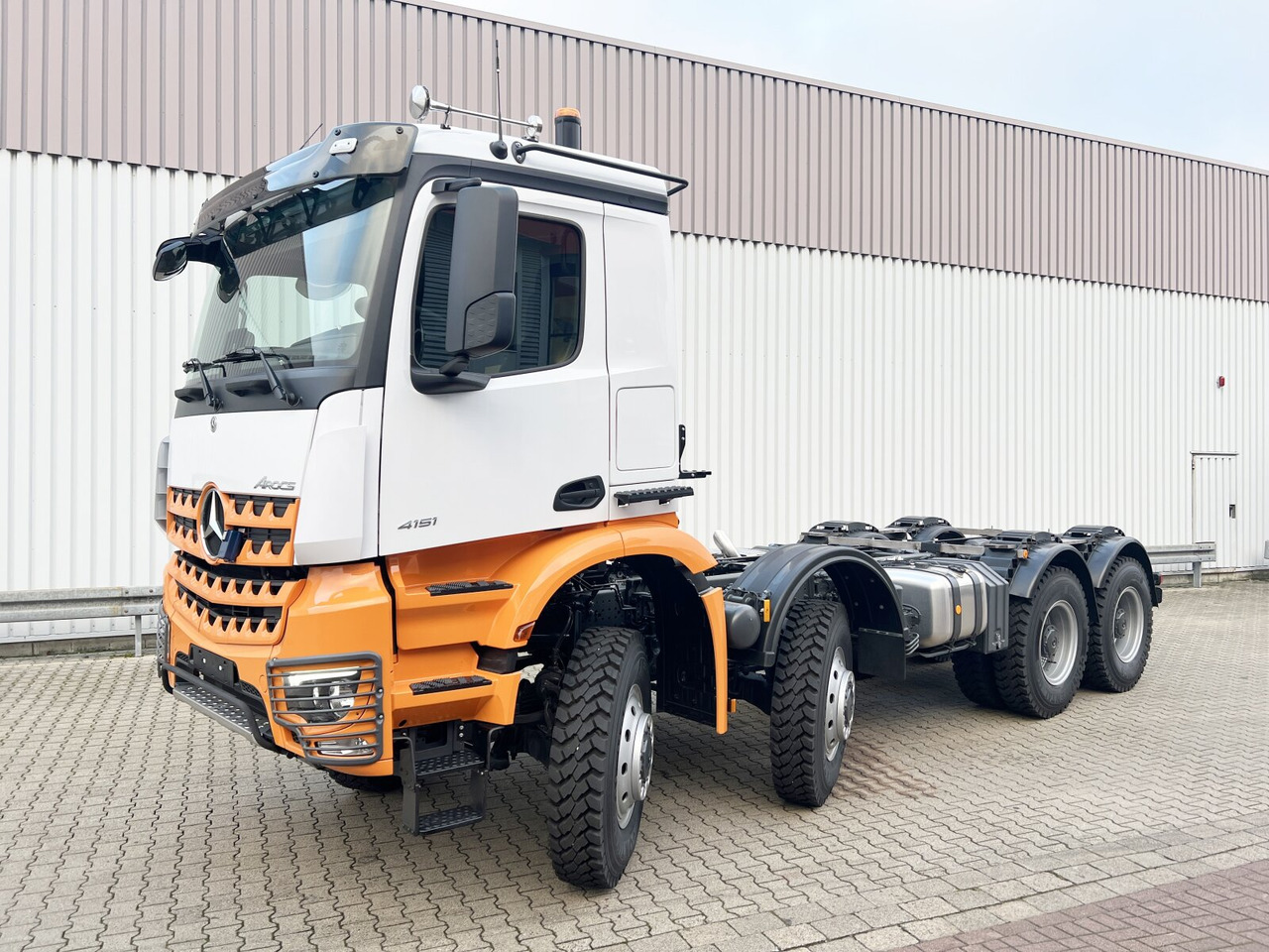 Mercedes-Benz Arocs 4151 AK 8x8/4 Arocs 4151 AK 8x8/4, Grounder, Meiller Stahlmulde 18m³ - Leasing Mercedes-Benz Arocs 4151 AK 8x8/4 Arocs 4151 AK 8x8/4, Grounder, Meiller Stahlmulde 18m³: das Bild 8