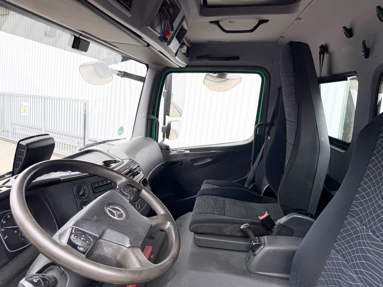 Mercedes-Benz Atego 1530 AK 4x4 Atego 1530 AK 4x4 - Kipper: das Bild 3 Mercedes-Benz Atego 1530 AK 4x4 Atego 1530 AK 4x4 - Kipper: das Bild 3