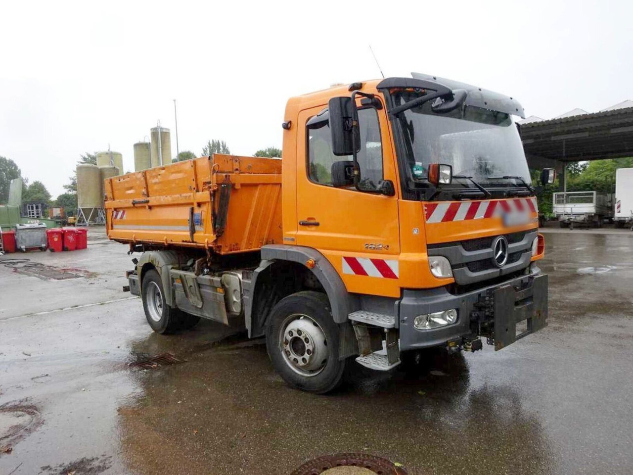 Mercedes-Benz Atego 1624 AK 4x4 Atego 1624 AK 4x4, AT-Motor, Winterdienstausstattung - Kipper, Autokran: das Bild 2 Mercedes-Benz Atego 1624 AK 4x4 Atego 1624 AK 4x4, AT-Motor, Winterdienstausstattung - Kipper, Autokran: das Bild 2