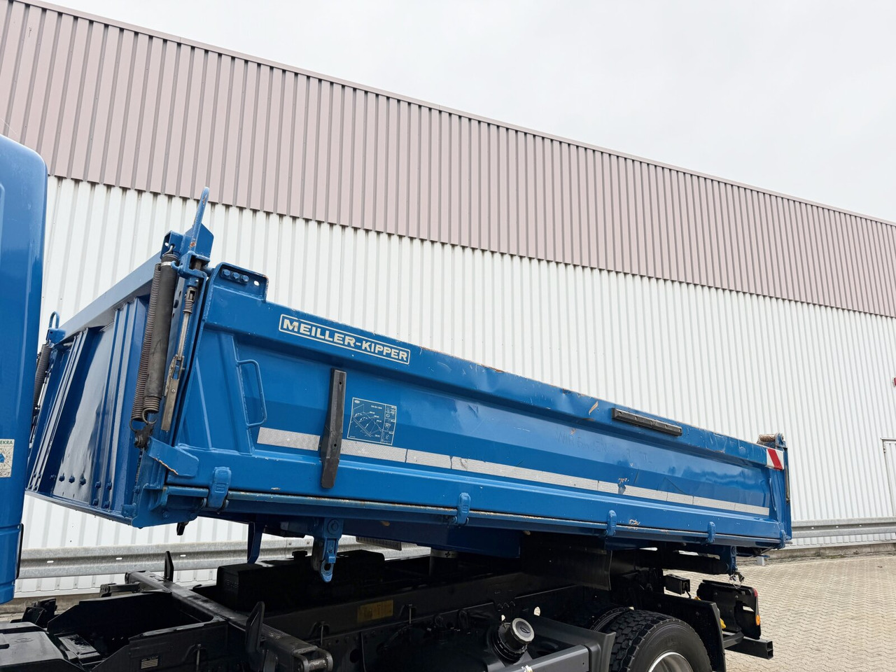 Kipper Mercedes-Benz Atego 1630 K 4x2 Atego 1630 K 4x2, Meiller 3-Seiten, 2 x AHK Öl: das Bild 14 Kipper Mercedes-Benz Atego 1630 K 4x2 Atego 1630 K 4x2, Meiller 3-Seiten, 2 x AHK Öl: das Bild 14