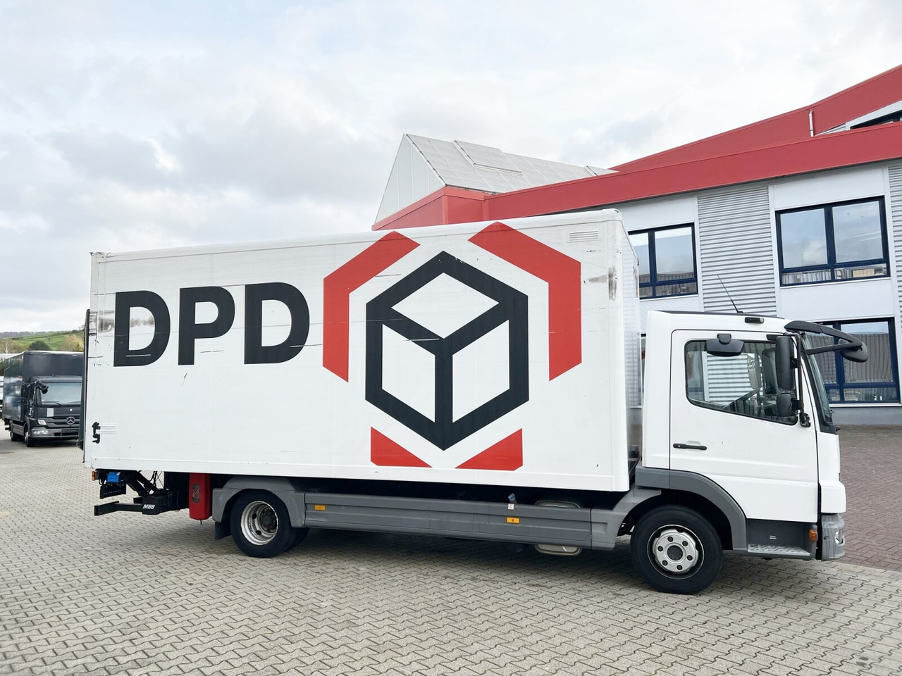 Koffer LKW Mercedes-Benz Atego 816 L 4x2 Atego 816 L 4x2 mit LBW, 4x Vorhanden!: das Bild 9