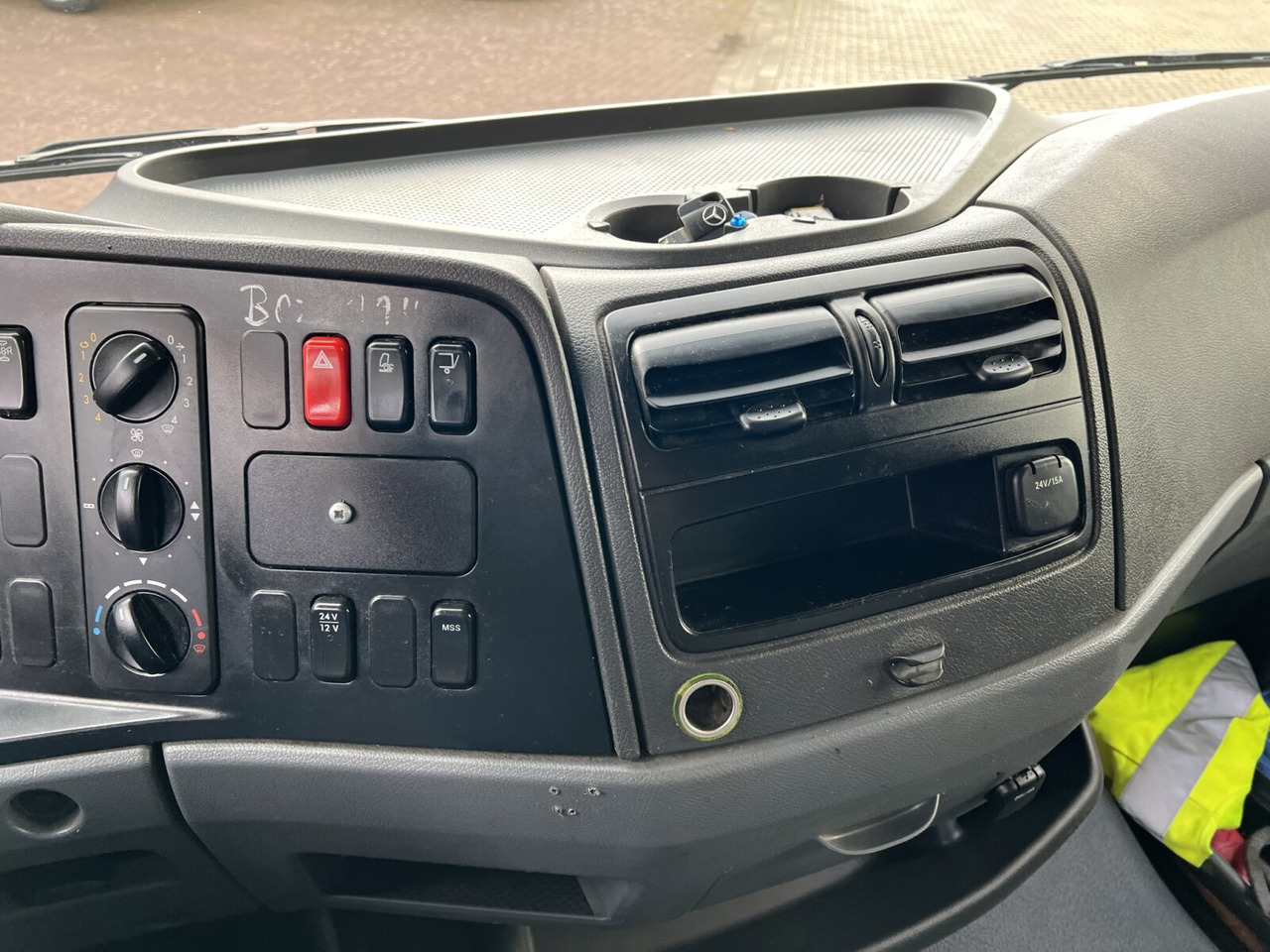 Koffer LKW Mercedes-Benz Atego 816 L 4x2 Atego 816 L 4x2 mit LBW, 4x Vorhanden!: das Bild 6