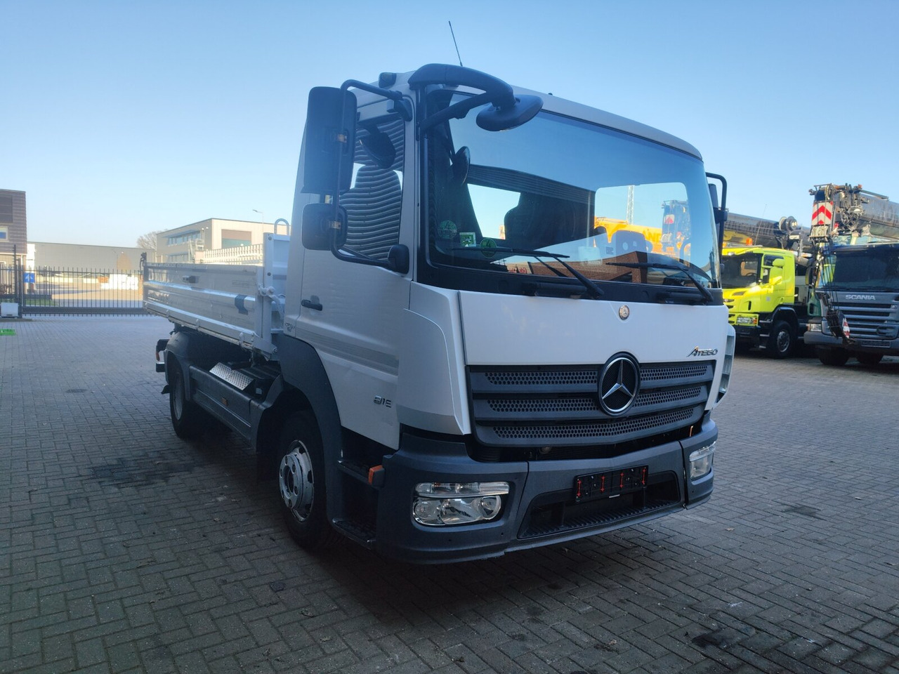 Mercedes-Benz Atego 818 K 4x2 Atego 818 K 4x2, Meiller-Kipper, - Kipper: das Bild 4 Mercedes-Benz Atego 818 K 4x2 Atego 818 K 4x2, Meiller-Kipper, - Kipper: das Bild 4