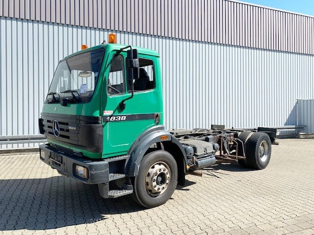 Mercedes-Benz SK 1924 L 4x2 SK 1924 L 4x2 - Fahrgestell LKW: das Bild 1 Mercedes-Benz SK 1924 L 4x2 SK 1924 L 4x2 - Fahrgestell LKW: das Bild 1