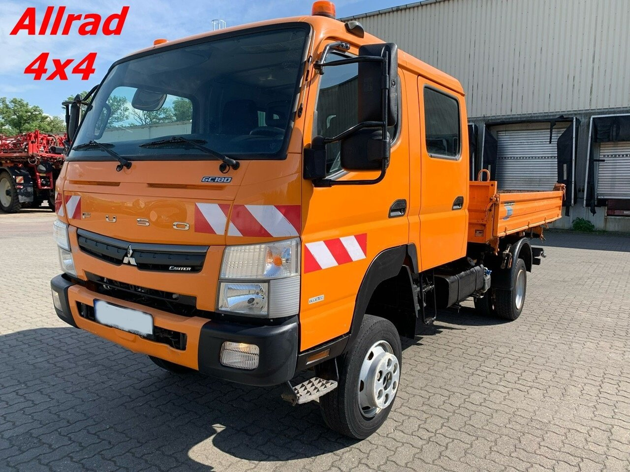 Mitsubishi Canter 6 C18D 4x4 Canter 6 C 18 D/4x4, Allrad, Doka, Kugel AHK, Bluetec - Kipper: das Bild 1 Mitsubishi Canter 6 C18D 4x4 Canter 6 C 18 D/4x4, Allrad, Doka, Kugel AHK, Bluetec - Kipper: das Bild 1