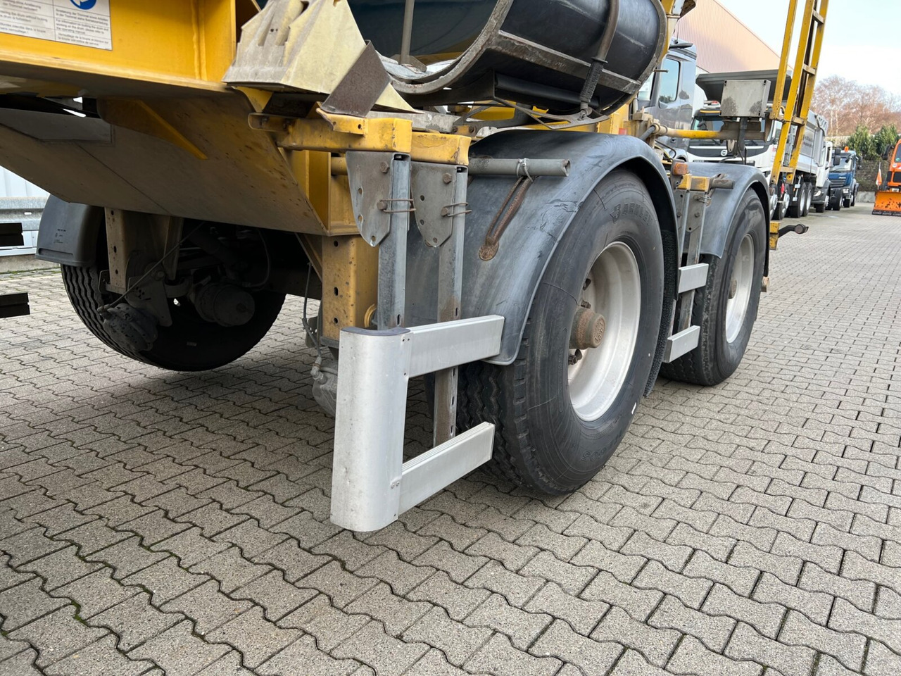 STETTER AM10FHAC Betonmischer ca. 10m³ STETTER AM10FHAC Betonmischer ca. 10m³ - Betonmischer Auflieger: das Bild 2 STETTER AM10FHAC Betonmischer ca. 10m³ STETTER AM10FHAC Betonmischer ca. 10m³ - Betonmischer Auflieger: das Bild 2