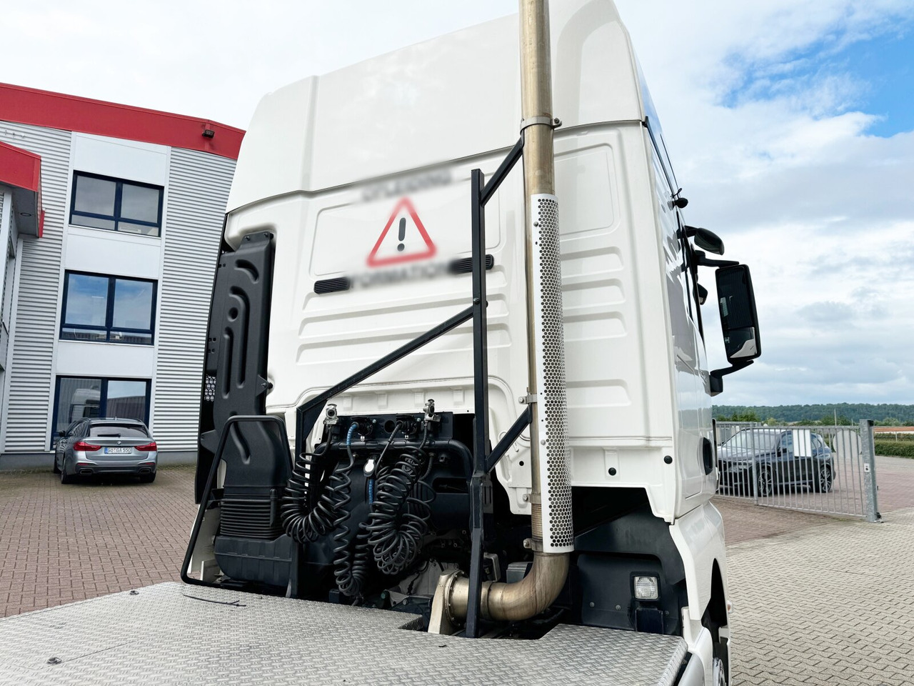 Sattelzugmaschine MAN TGX 18.400 4X2 BLS TGX 18.400 4X2 BLS, Fahrschule, 5 Sitzer: das Bild 10