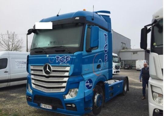 Mercedes-Benz - 1845 - Sattelzugmaschine: das Bild 3 Mercedes-Benz - 1845 - Sattelzugmaschine: das Bild 3