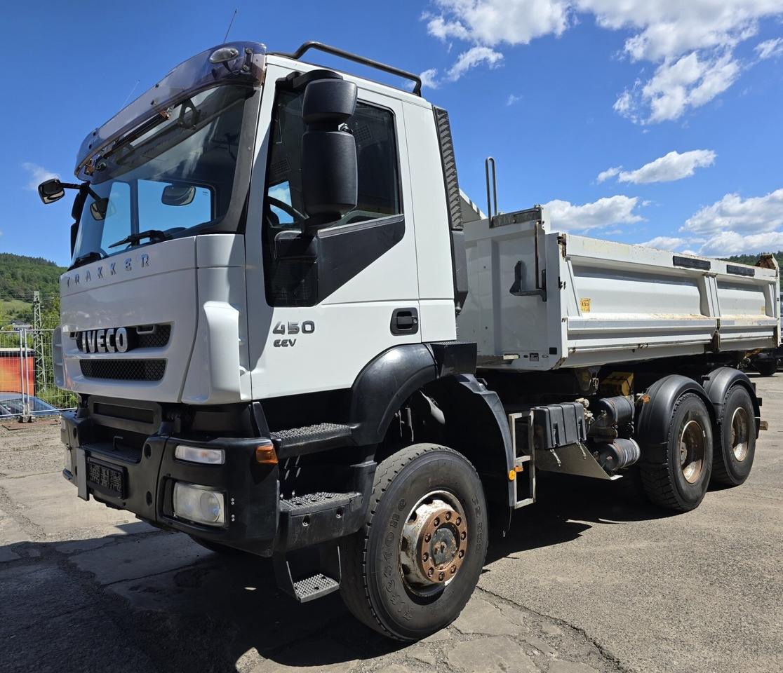 Trakker AD260T45W 6x6 Trakker AD260T45W 6x6 mit Bordmatik - Kipper: das Bild 1 Trakker AD260T45W 6x6 Trakker AD260T45W 6x6 mit Bordmatik - Kipper: das Bild 1