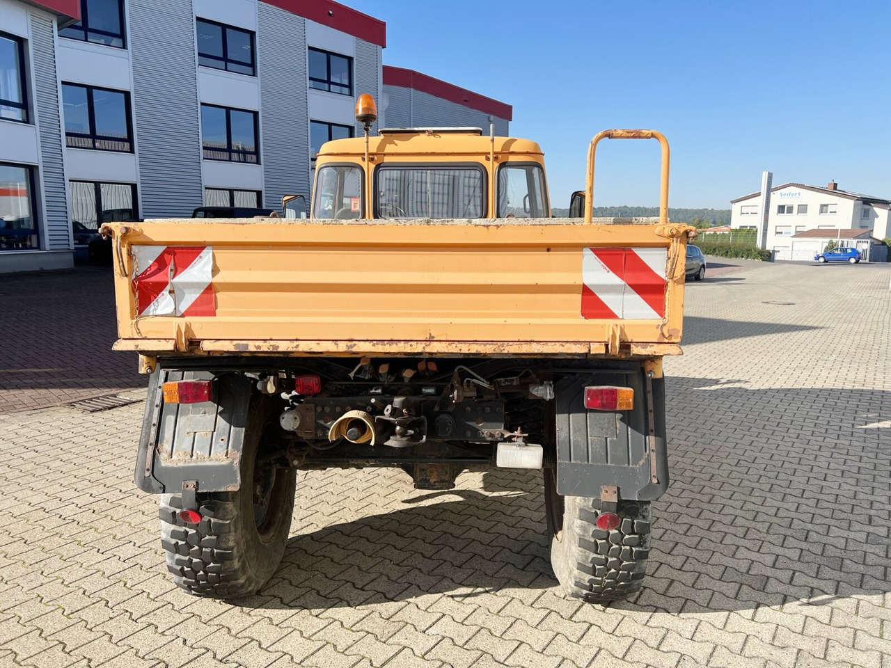 Unimog U84 406 4x4 U84 406 4x4, Kommunalhydraulik, Zapfwelle vorn & hinten, EX-Kommune - Leasing Unimog U84 406 4x4 U84 406 4x4, Kommunalhydraulik, Zapfwelle vorn & hinten, EX-Kommune: das Bild 9