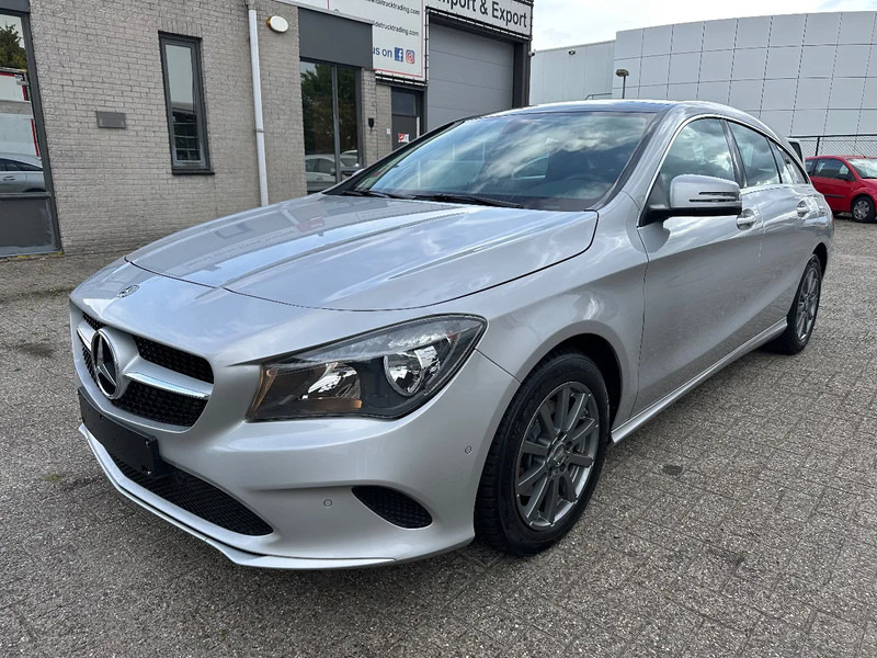 Mercedes-Benz CLA-Klasse 200 D - SHOOTING BRAKE + STANDKLIMA + NAVI - PKW: das Bild 1 Mercedes-Benz CLA-Klasse 200 D - SHOOTING BRAKE + STANDKLIMA + NAVI - PKW: das Bild 1
