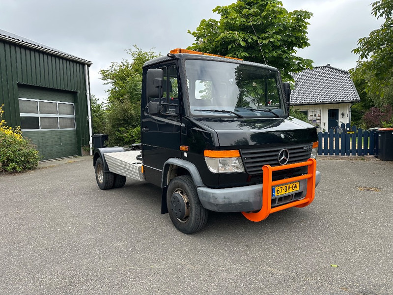 Mercedes-Benz 614 - Sattelzugmaschine: das Bild 1 Mercedes-Benz 614 - Sattelzugmaschine: das Bild 1
