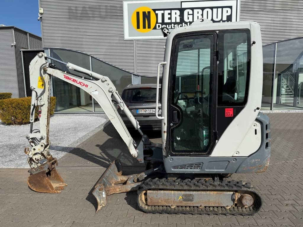 Takeuchi TB 216 Powertilt - Minibagger: das Bild 1 Takeuchi TB 216 Powertilt - Minibagger: das Bild 1