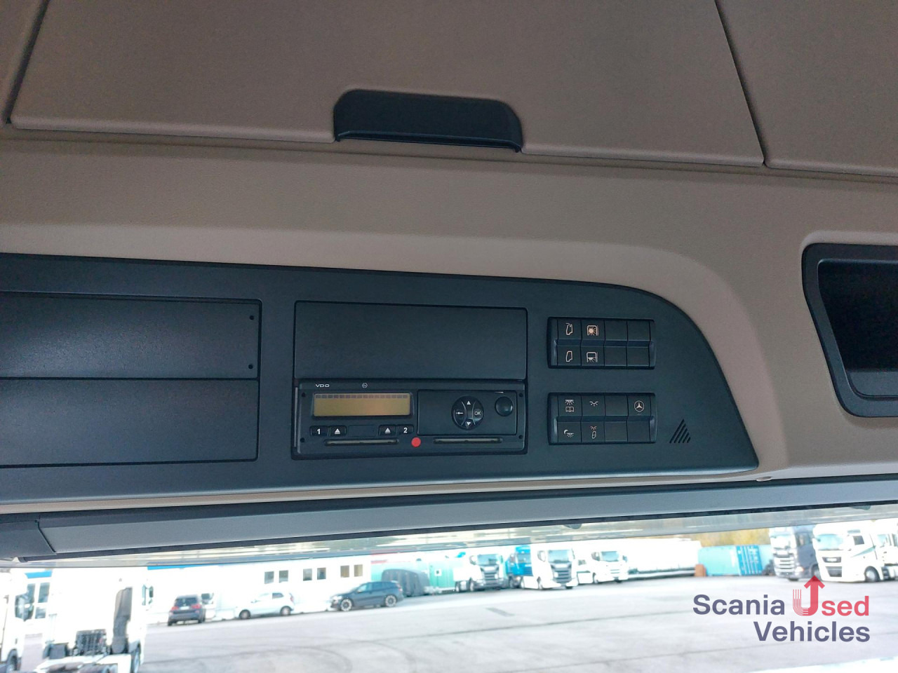 MERCEDES-BENZ 1845L Edscha - NUR KOMPLETT m. ANH.!!! - Plane LKW: das Bild 4 MERCEDES-BENZ 1845L Edscha - NUR KOMPLETT m. ANH.!!! - Plane LKW: das Bild 4