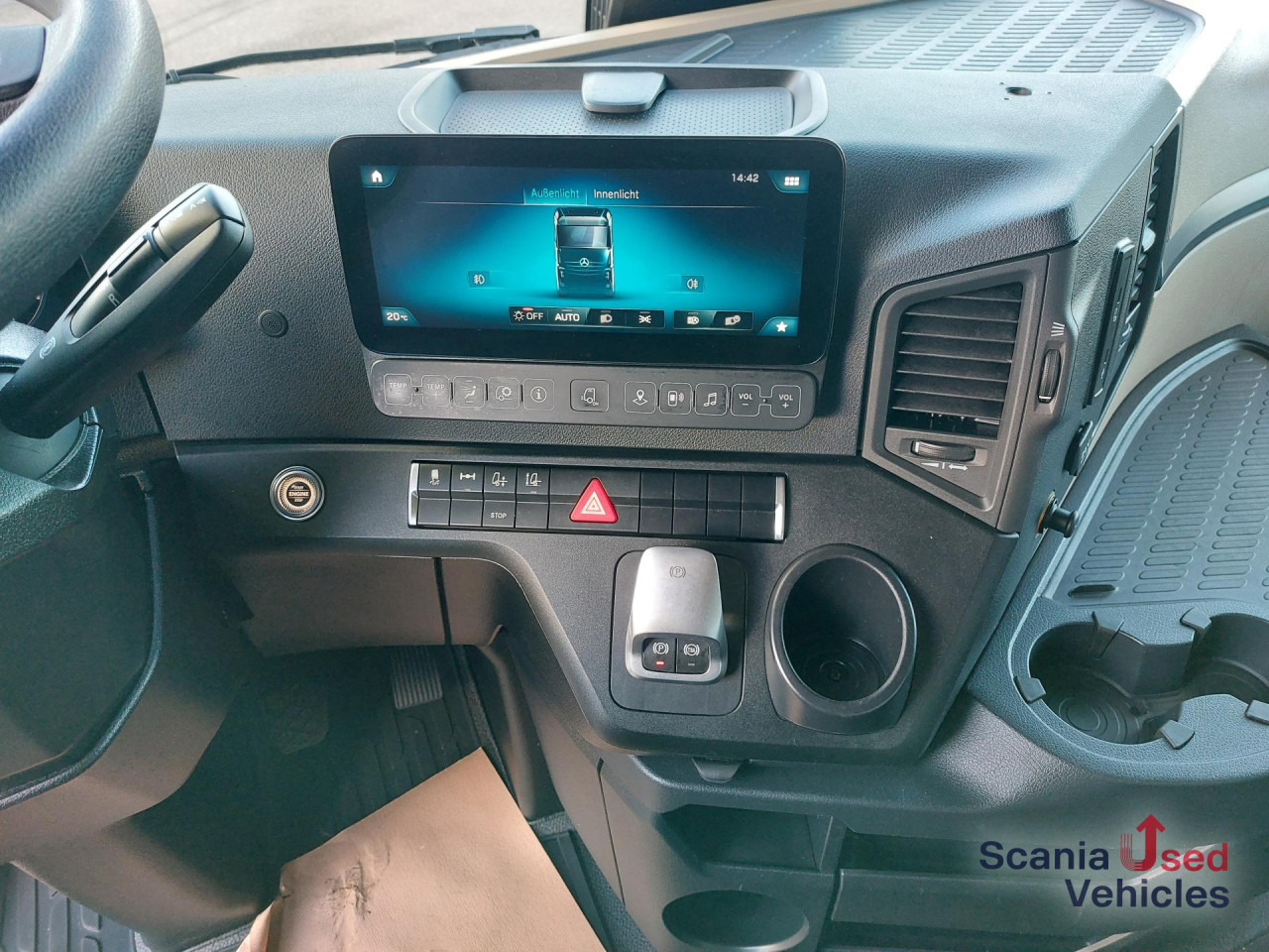 MERCEDES-BENZ 1845L Edscha - NUR KOMPLETT m. ANH.!!! - Plane LKW: das Bild 3 MERCEDES-BENZ 1845L Edscha - NUR KOMPLETT m. ANH.!!! - Plane LKW: das Bild 3