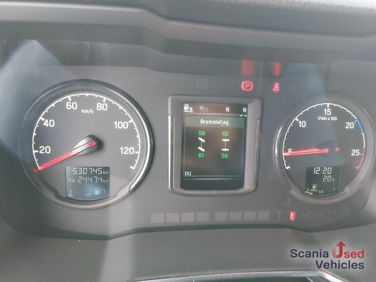 SCANIA R 450 A4x2EB Volumen Mega Jumbo Standklima Navi - Sattelzugmaschine: das Bild 3 SCANIA R 450 A4x2EB Volumen Mega Jumbo Standklima Navi - Sattelzugmaschine: das Bild 3