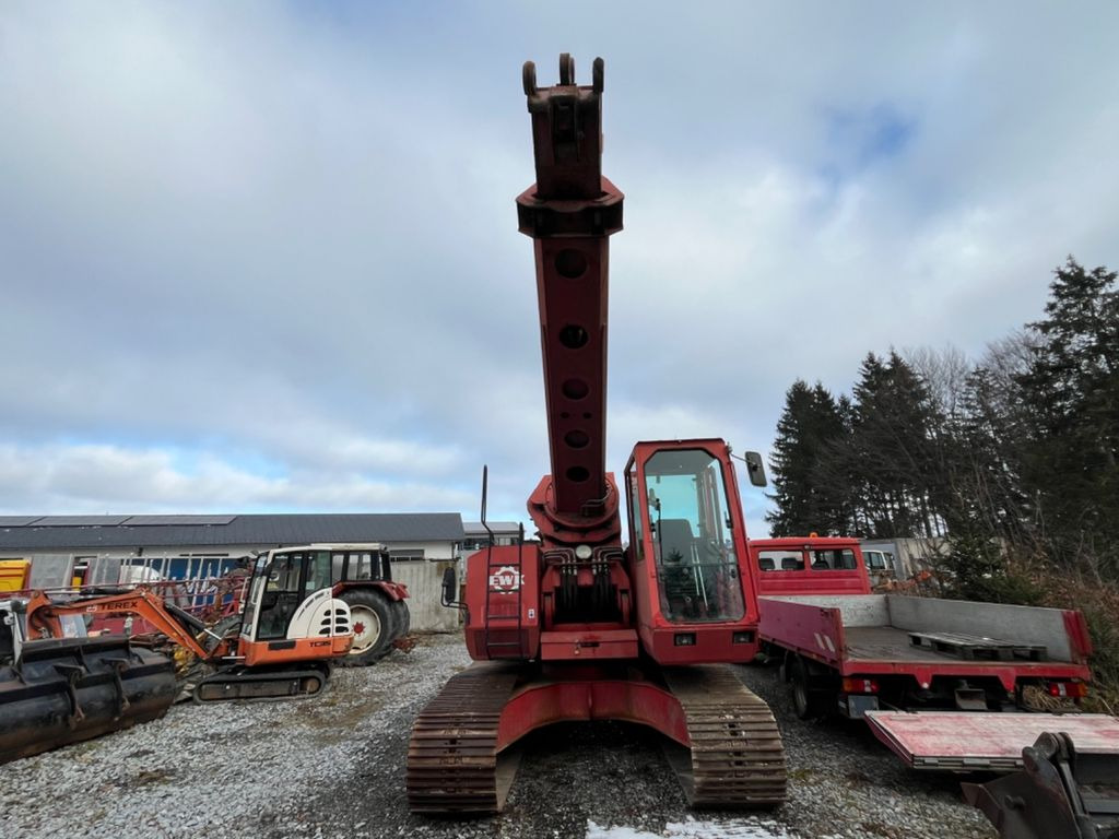 EWK TR 2212 Teleskopbagger EWK TR 2212 Teleskopbagger - Kettenbagger: das Bild 3 EWK TR 2212 Teleskopbagger EWK TR 2212 Teleskopbagger - Kettenbagger: das Bild 3