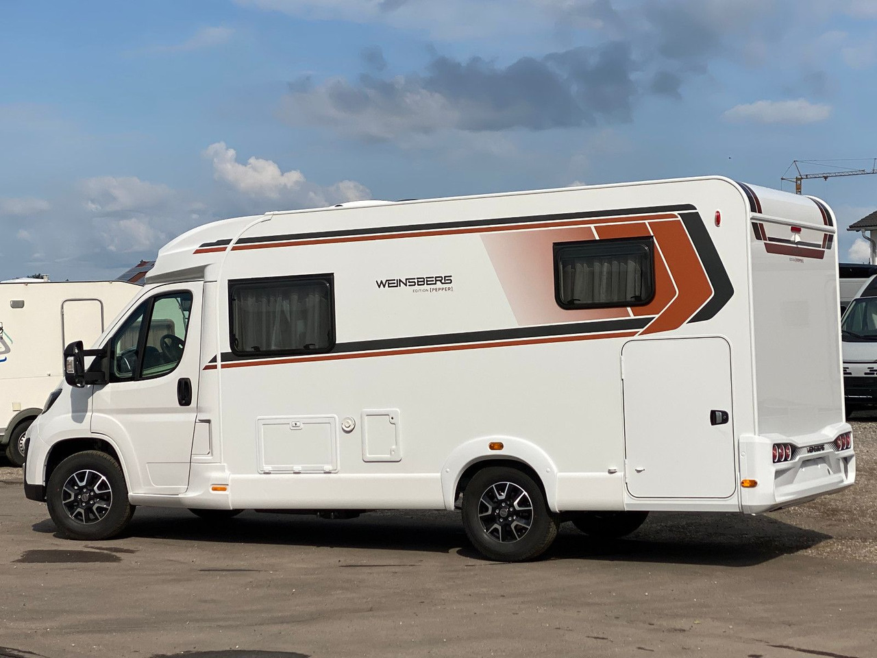 Teilintegriertes Wohnmobil Weinsberg CaraCompact 600 MEG EDITION [PEPPER]25 Modell: das Bild 7