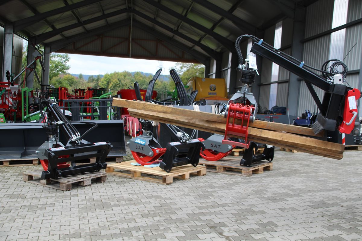 SAT - Rückezange mit Auslegearm - Neumaschine - Forsttechnik: das Bild 5 SAT - Rückezange mit Auslegearm - Neumaschine - Forsttechnik: das Bild 5