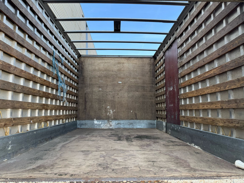 MAN 8.113 / Tail Lift / Manual / TUV: 11-2025 / NL Truck - Koffer LKW: das Bild 5 MAN 8.113 / Tail Lift / Manual / TUV: 11-2025 / NL Truck - Koffer LKW: das Bild 5