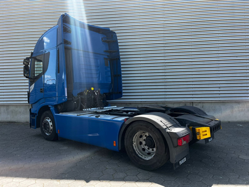 Iveco Stralis AS 570 / Retarder / Roof Klima / 2 Tanks / 2 In Stock - Sattelzugmaschine: das Bild 3 Iveco Stralis AS 570 / Retarder / Roof Klima / 2 Tanks / 2 In Stock - Sattelzugmaschine: das Bild 3