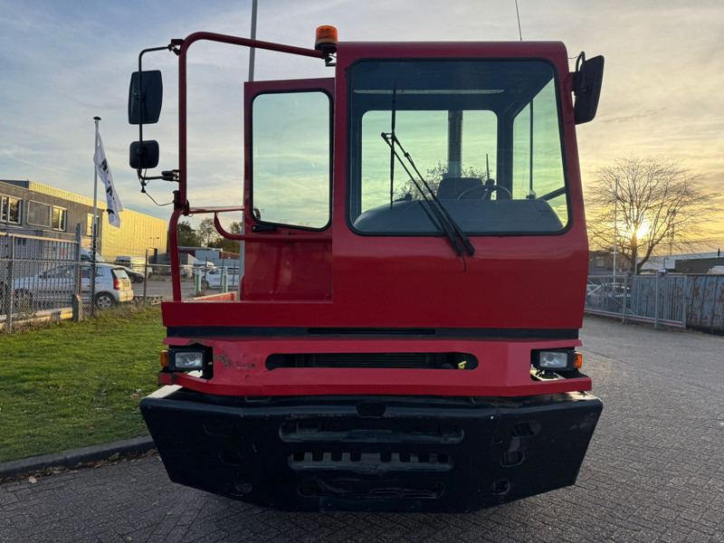 Terberg YT182 / Klima / NL Truck - Terminaltraktor: das Bild 5 Terberg YT182 / Klima / NL Truck - Terminaltraktor: das Bild 5