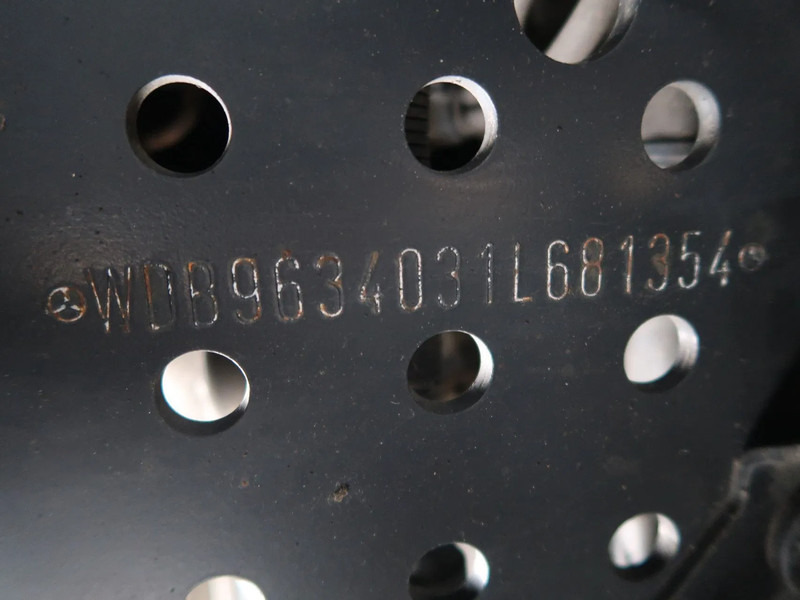 Mercedes-Benz Actros 1842 Euro 5, Big Space, TUV, Automatic, NL Truck TOP! - Leasing Mercedes-Benz Actros 1842 Euro 5, Big Space, TUV, Automatic, NL Truck TOP!: das Bild 17 Mercedes-Benz Actros 1842 Euro 5, Big Space, TUV, Automatic, NL Truck TOP! - Leasing Mercedes-Benz Actros 1842 Euro 5, Big Space, TUV, Automatic, NL Truck TOP!: das Bild 17