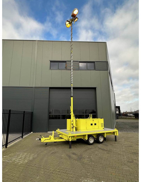 Atlas-Copco Unique generator with light pole on trailer! - Stromgenerator: das Bild 2 Atlas-Copco Unique generator with light pole on trailer! - Stromgenerator: das Bild 2