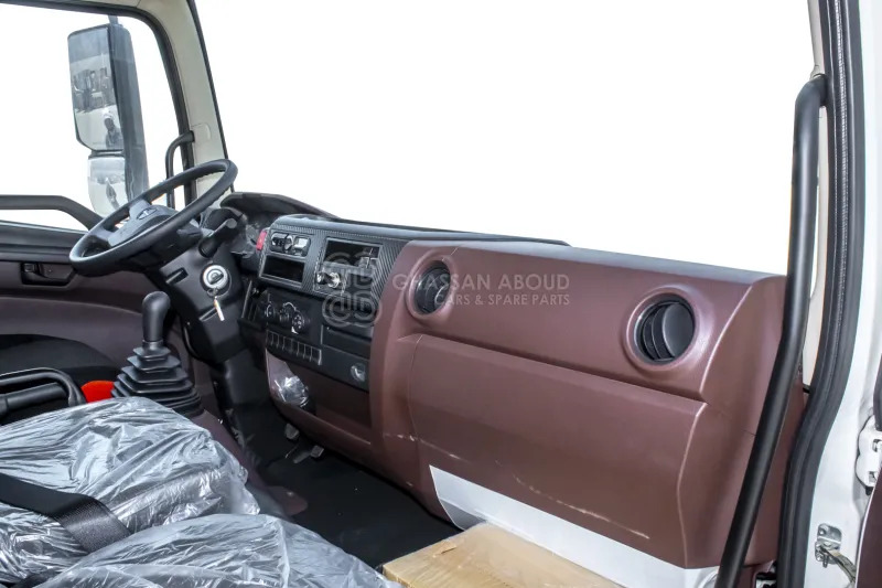 Hino 500 FD 4x2 Chassis - Fahrgestell LKW: das Bild 4 Hino 500 FD 4x2 Chassis - Fahrgestell LKW: das Bild 4